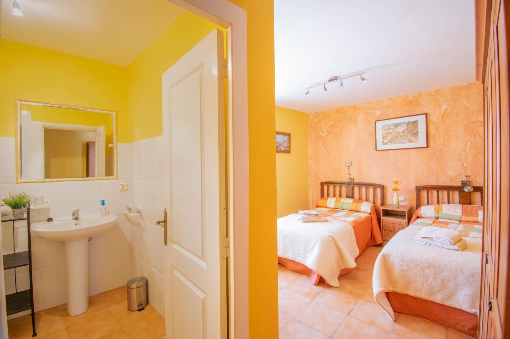 Iriniken, Amplia Casa Rural Con Barbacoa En Navarra Aras  エクステリア 写真